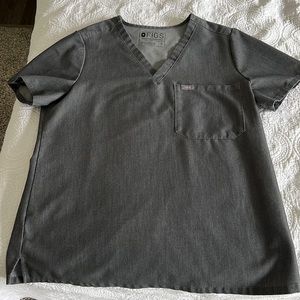 Figs graphite Sz medium Catarina one pocket scrub top